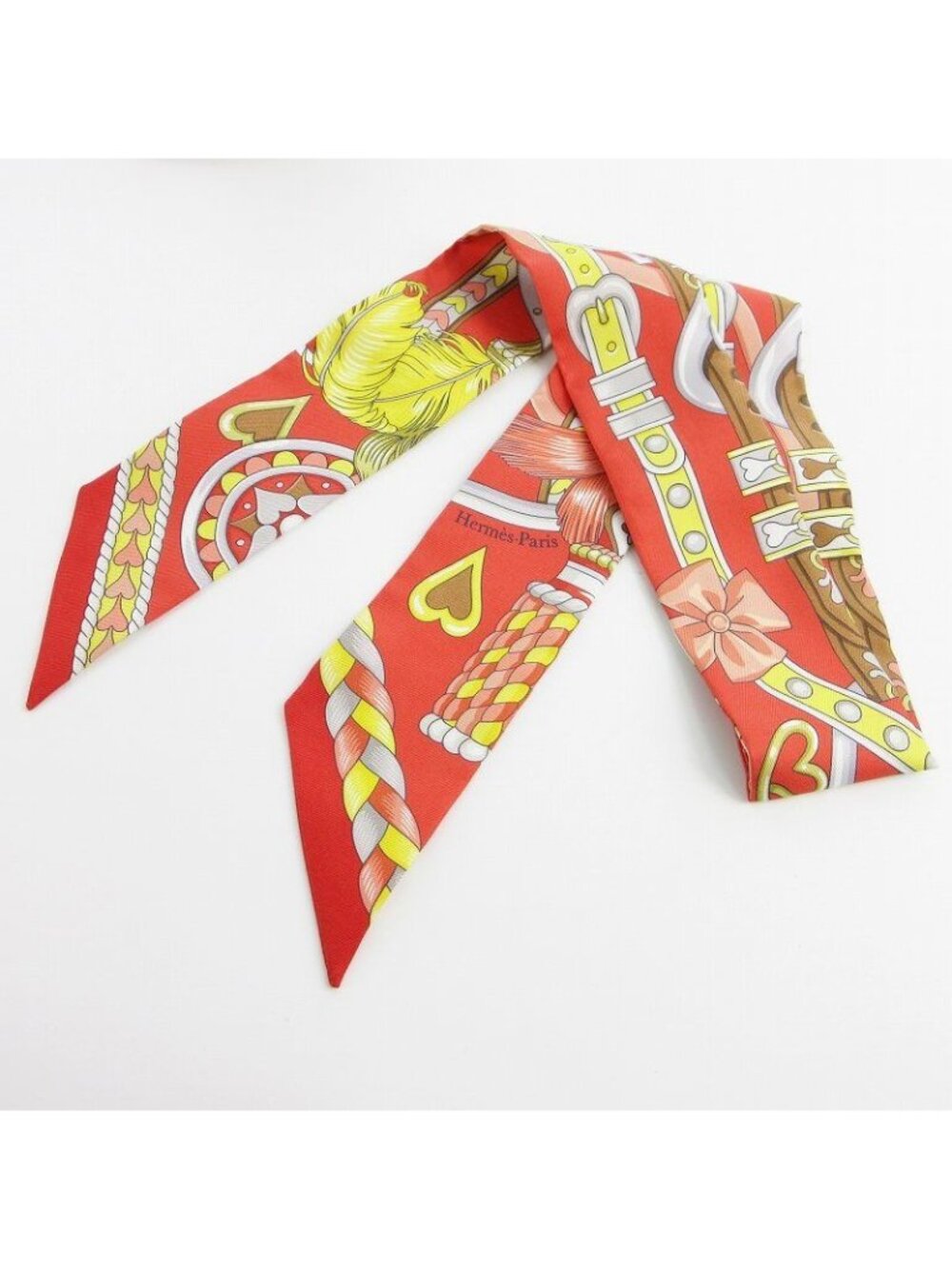 Hermes Twilly Harnais de Coeur Silk Scarf Heart Belt Ribbon Pattern Red